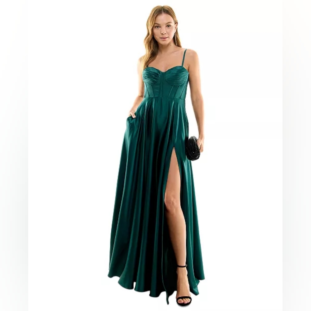 B Darlin Juniors' Corset High-Slit Gown With Pockets. Snag In Back.